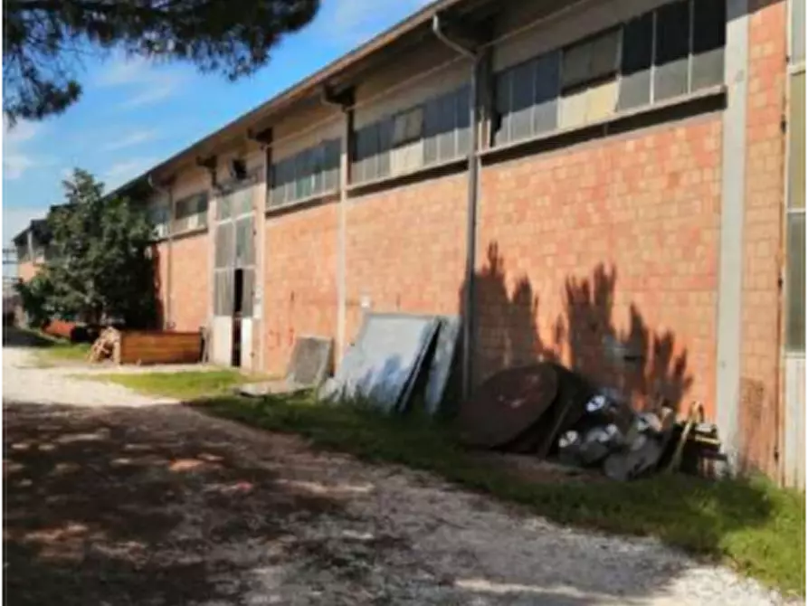 Immagine 2 di Capannone industriale in vendita  in via Sant'Andrea a Faenza