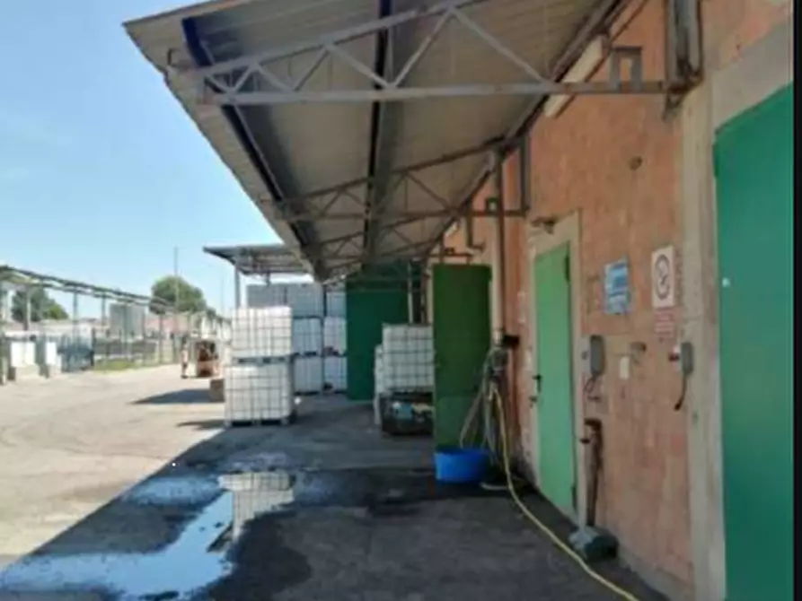 Immagine 4 di Capannone industriale in vendita  in via Sant'Andrea a Faenza