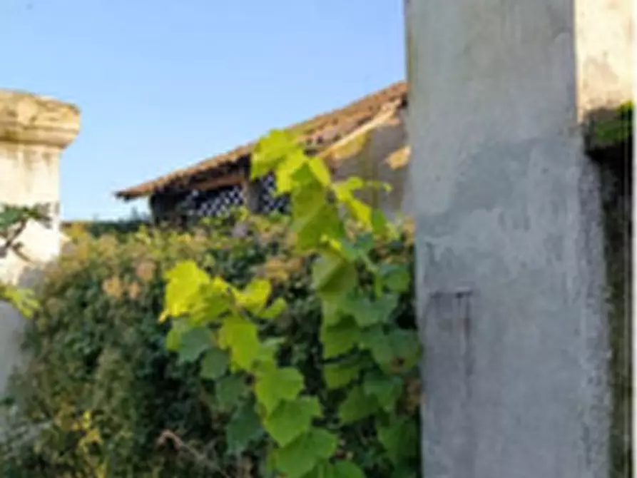 Immagine 2 di Garage in vendita  in Via Veneziana Badalasco a Fara Gera D'adda