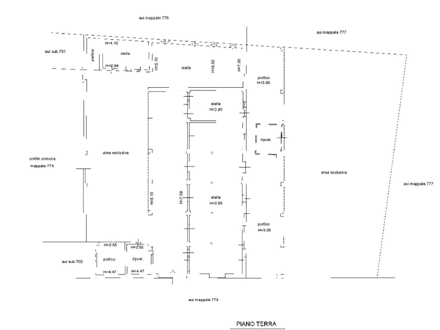 Immagine 10 di Garage in vendita  in Via Veneziana Badalasco a Fara Gera D'adda