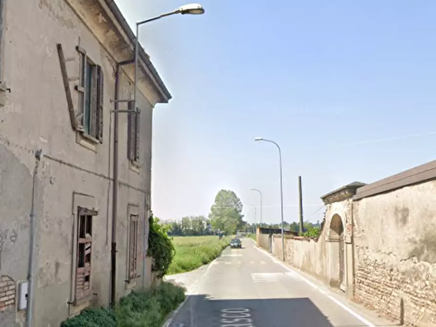 Immagine 11 di Garage in vendita  in Via Veneziana Badalasco a Fara Gera D'adda