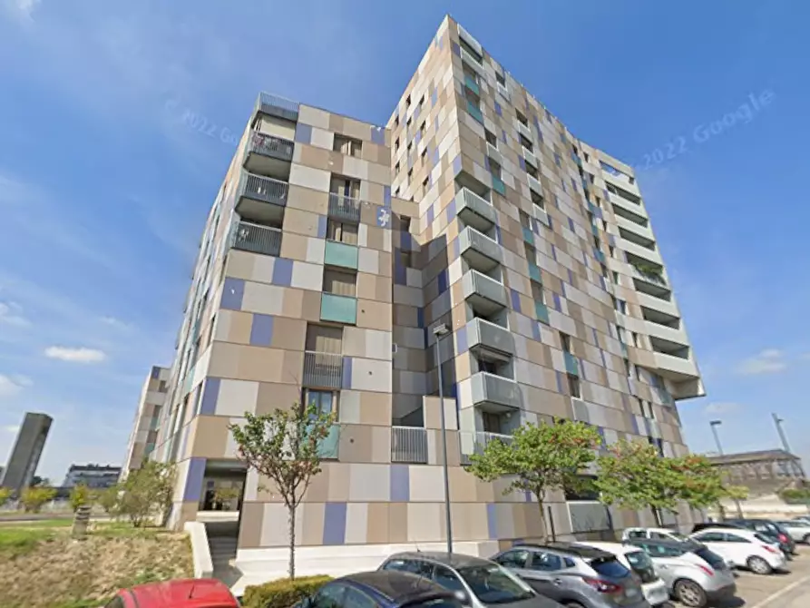 Immagine 8 di Appartamento in vendita  in Viale G. Bosi Maramotti a Ravenna