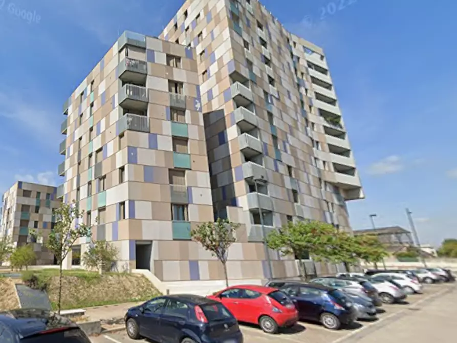 Immagine 9 di Appartamento in vendita  in Viale G. Bosi Maramotti a Ravenna