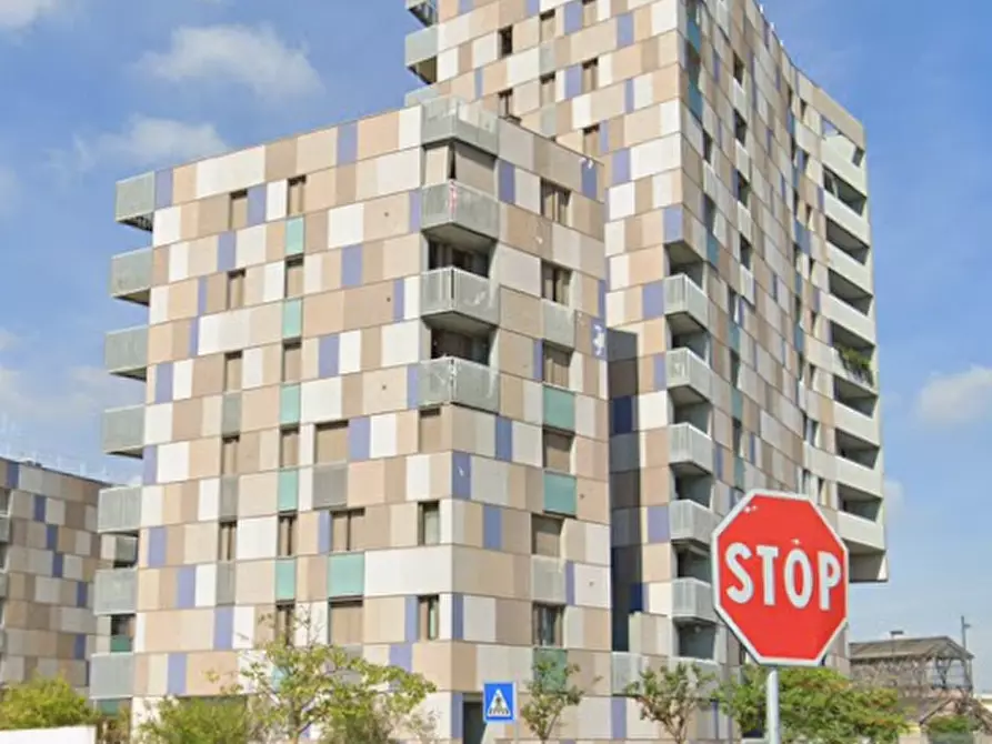 Immagine 12 di Appartamento in vendita  in Viale G. Bosi Maramotti a Ravenna