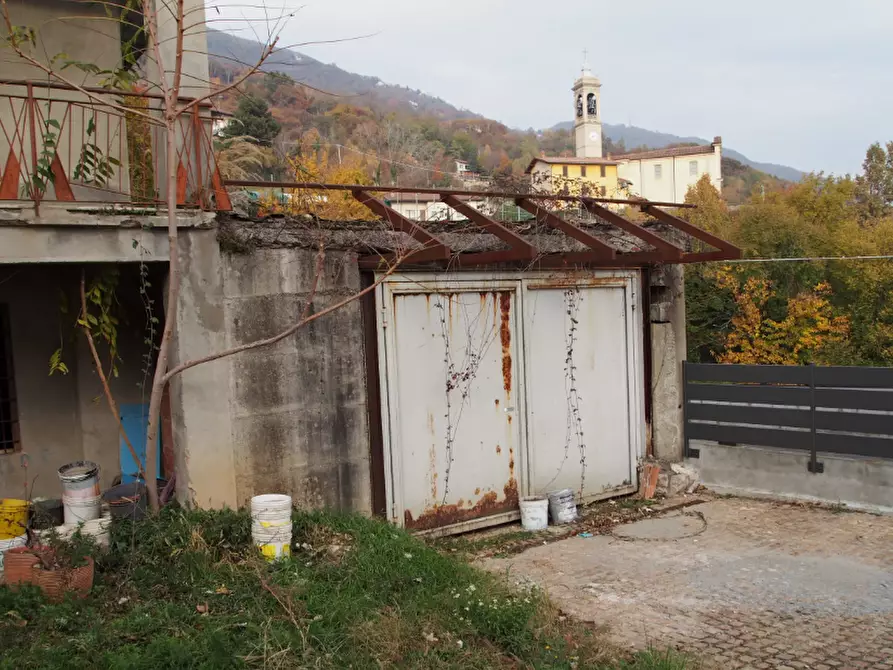 Immagine 2 di Casa indipendente in vendita  in via Casucco a Almenno San Bartolomeo