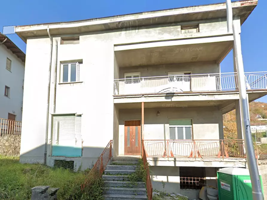 Immagine 10 di Casa indipendente in vendita  in via Casucco a Almenno San Bartolomeo