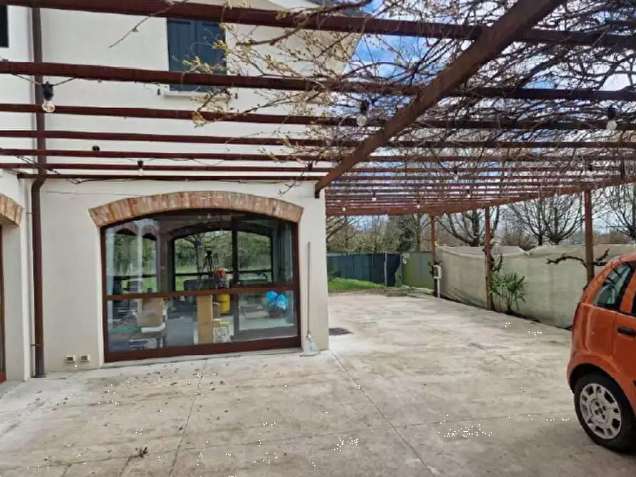 Immagine 7 di Negozio in vendita  in Via Muson a Santa Maria Di Sala