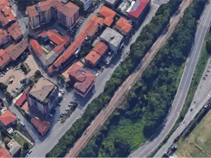 Immagine 16 di Stabile in vendita  in Via Sant'Anna a Ponte San Pietro