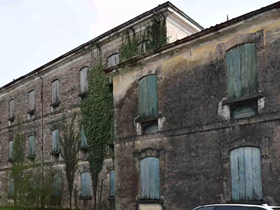 Immagine 14 di Villa in vendita  in Via Camillo Benso Conte di Cavour a Ceggia