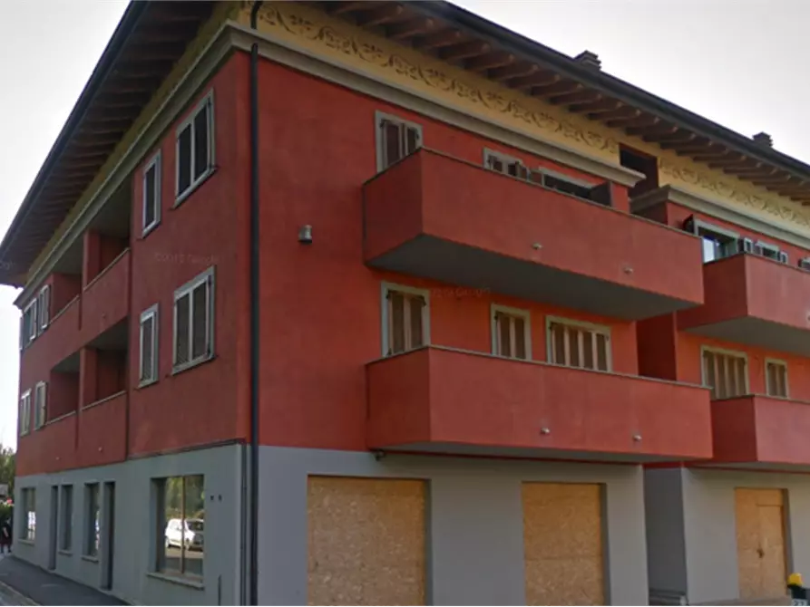 Immagine 1 di Ufficio in vendita  in Via Sant'Anna a Ponte San Pietro