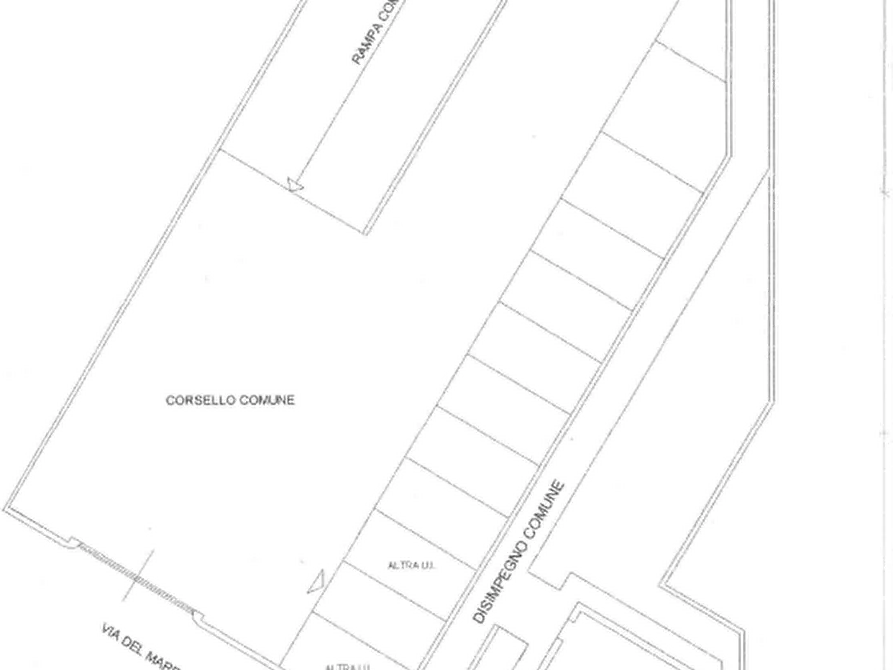 Immagine 2 di Posto auto in vendita  in Via del Mare  a Milano