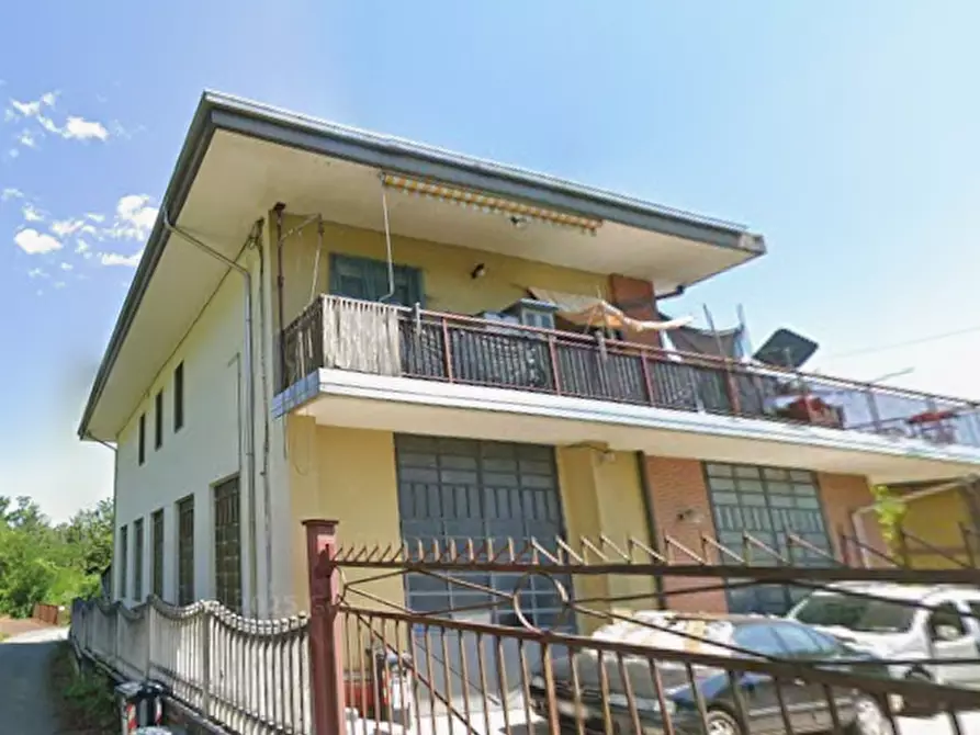 Immagine 27 di Casa indipendente in vendita  in Strada Vecchia per Levone a Rocca Canavese