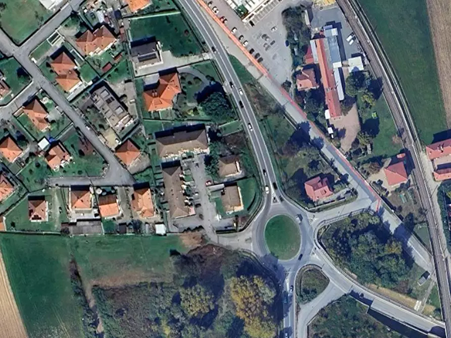 Immagine 8 di Garage in vendita  in Corso Re Arduino a Rivarolo Canavese