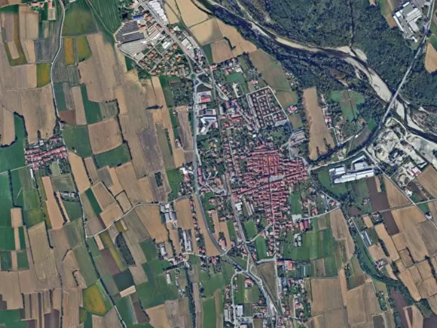 Immagine 5 di Garage in vendita  in Corso Re Arduino a Rivarolo Canavese