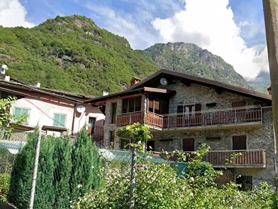 Immagine 4 di Appartamento in vendita  in Via Don Morandi a Valbondione