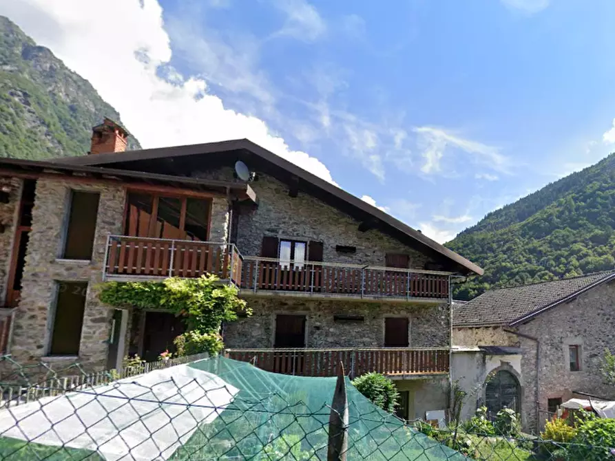 Immagine 5 di Appartamento in vendita  in Via Don Morandi a Valbondione