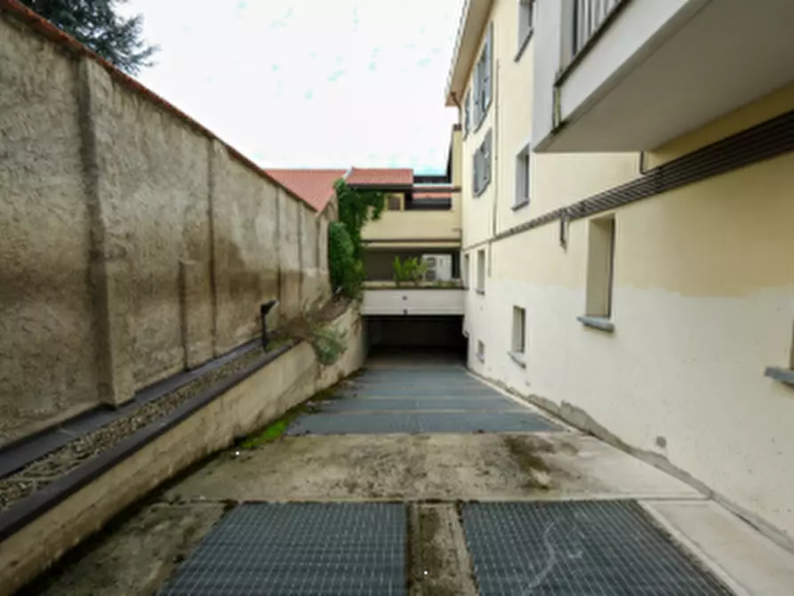 Immagine 5 di Garage in vendita  in Via Dante Alighieri a Arluno