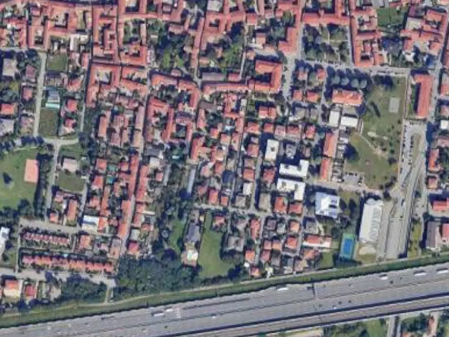 Immagine 9 di Garage in vendita  in Via Dante Alighieri a Arluno