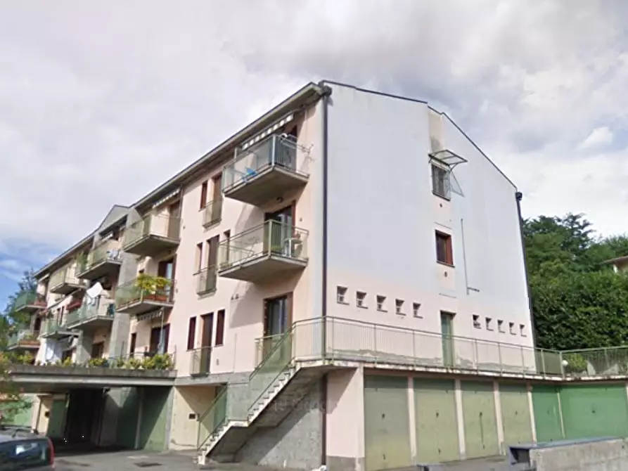 Immagine 1 di Appartamento in vendita  in Via S. Francesco D'Assisi a Lovere