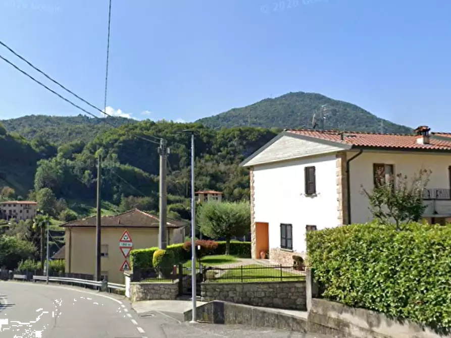 Immagine 12 di Appartamento in vendita  in Via S. Francesco D'Assisi a Lovere