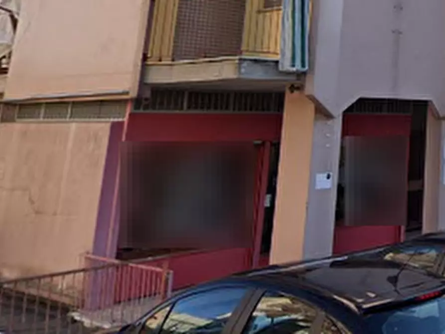 Immagine 6 di Negozio in vendita  in Via Antica di Grugliasco  a Rivoli