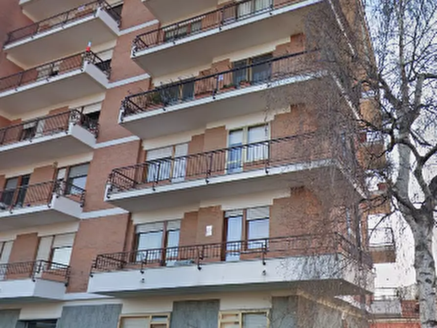 Immagine 17 di Appartamento in vendita  in Via Valfrè a Rivoli