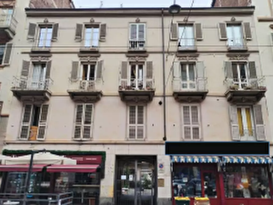 Immagine 2 di Appartamento in vendita  in Via Luigi Cibrario a Torino