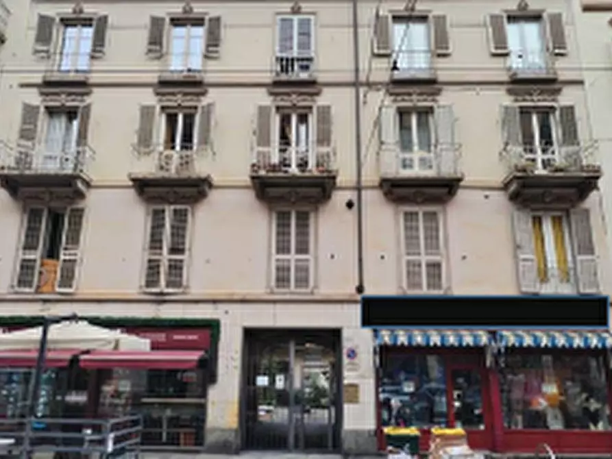 Immagine 5 di Appartamento in vendita  in Via Luigi Cibrario a Torino