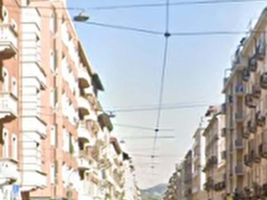 Immagine 7 di Appartamento in vendita  in Via Luigi Cibrario a Torino