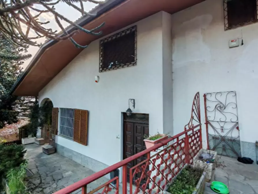 Immagine 2 di Villa in vendita  in Str. del Redentore a Moncalieri