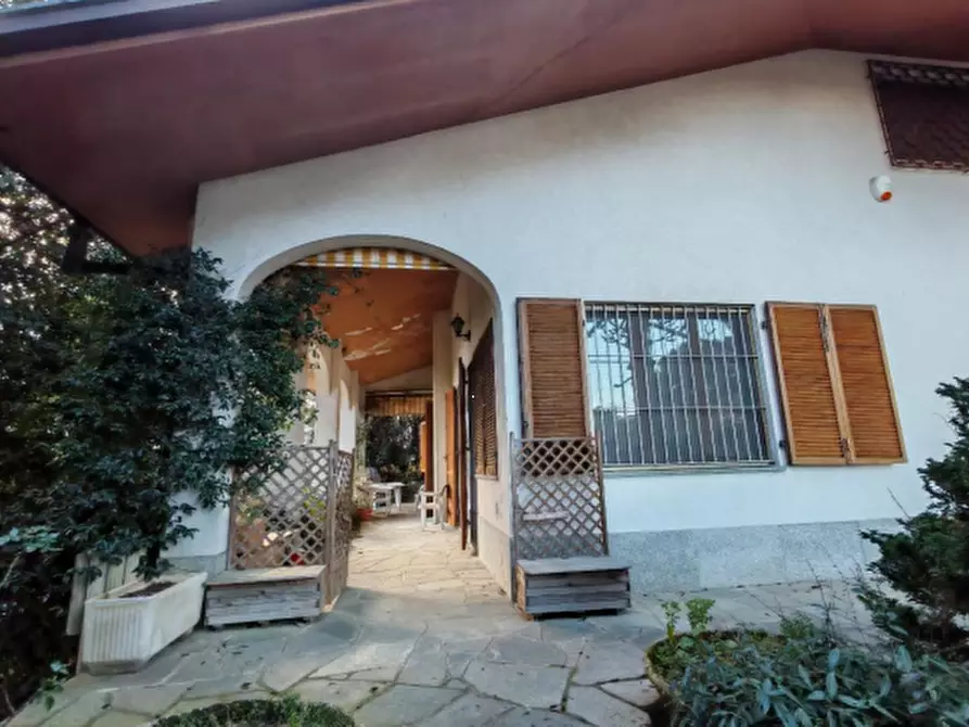 Immagine 5 di Villa in vendita  in Str. del Redentore a Moncalieri