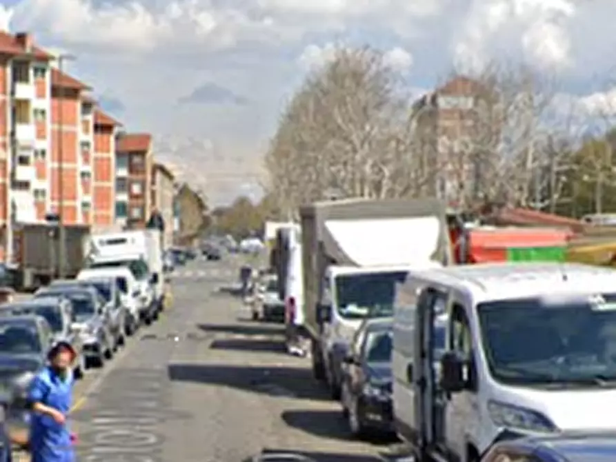 Immagine 10 di Appartamento in vendita  in Corso Cincinnato a Torino