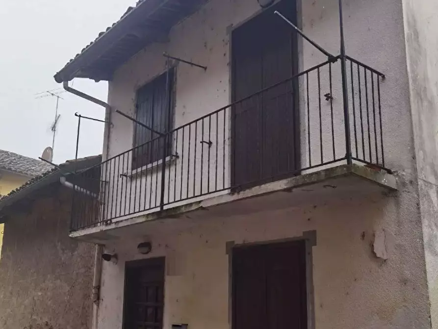 Immagine 1 di Casa indipendente in vendita  in Via Anselmina a Lauriano