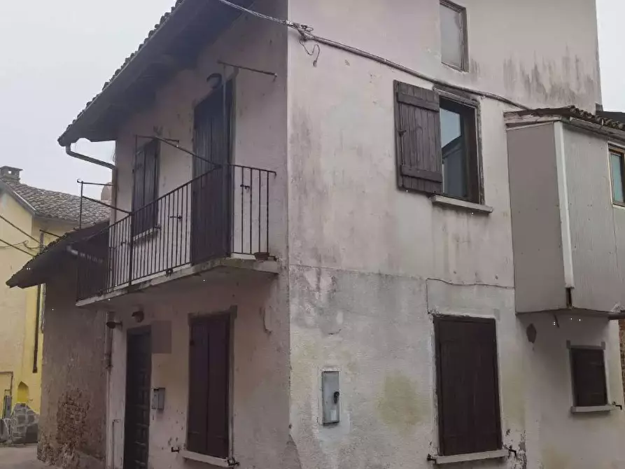 Immagine 2 di Casa indipendente in vendita  in Via Anselmina a Lauriano