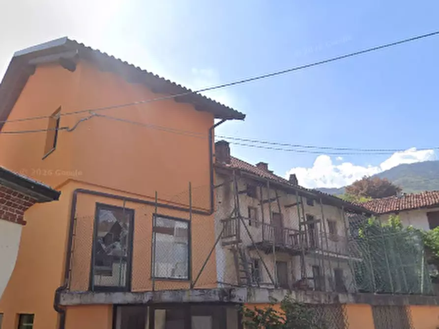 Immagine 1 di Negozio in vendita  in Vicolo della Chiesa a Vallo Torinese