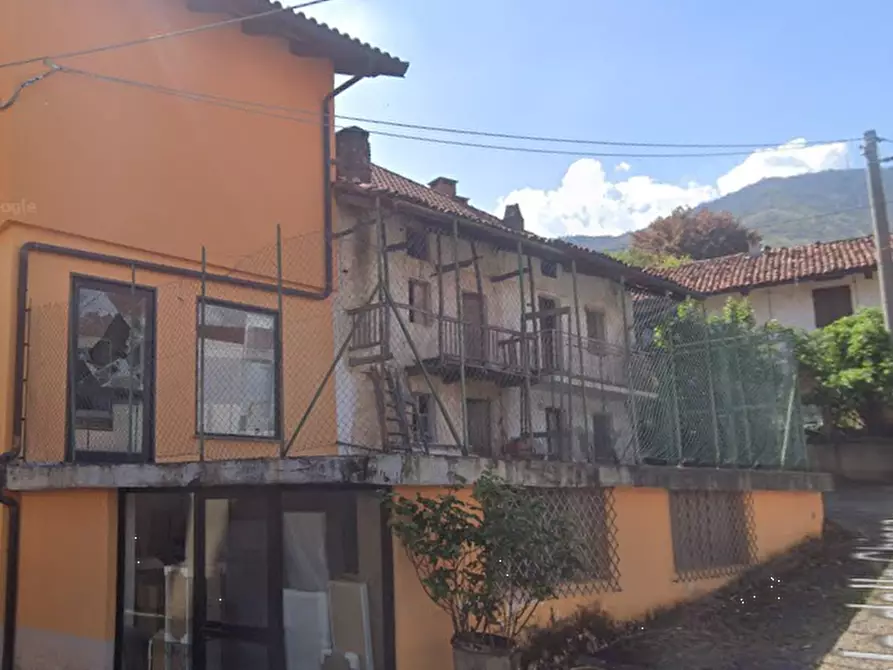 Immagine 4 di Negozio in vendita  in Vicolo della Chiesa a Vallo Torinese