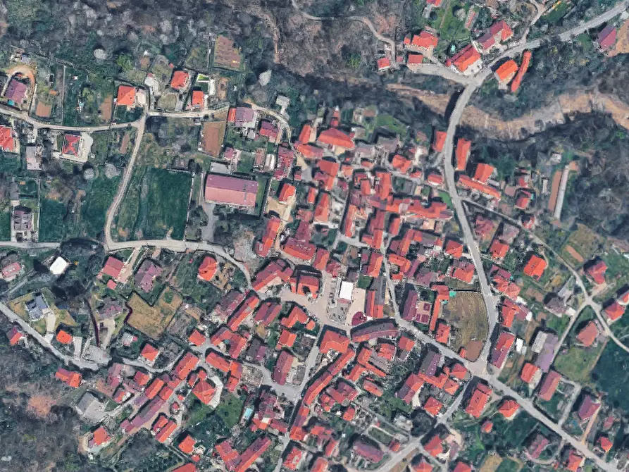 Immagine 10 di Negozio in vendita  in Vicolo della Chiesa a Vallo Torinese