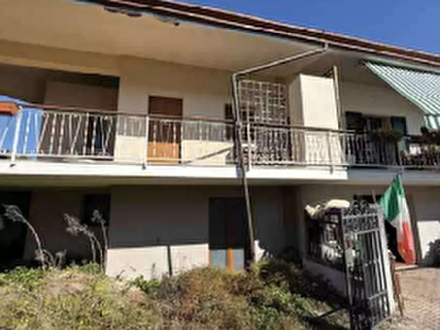 Immagine 3 di Porzione di villa in vendita  in Via della Rinascita a Sequals