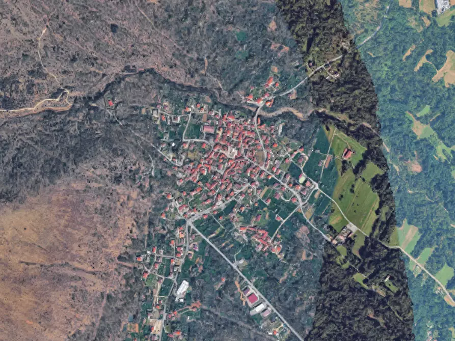 Immagine 8 di Negozio in vendita  in Piazza S. Secondo a Vallo Torinese