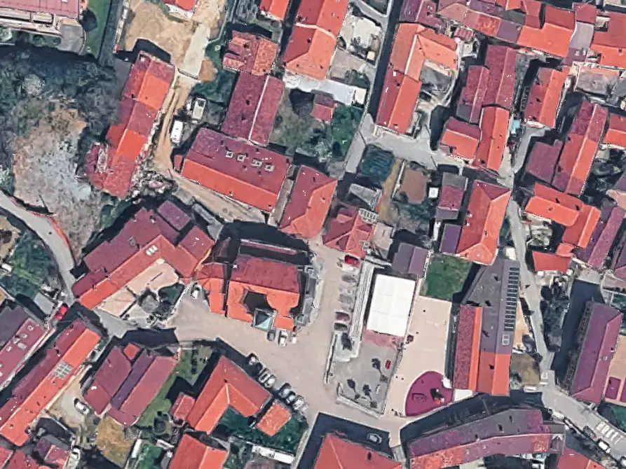 Immagine 10 di Negozio in vendita  in Piazza S. Secondo a Vallo Torinese