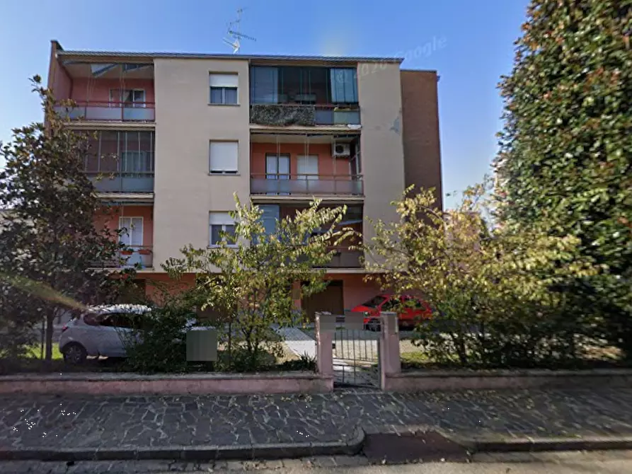 Immagine 1 di Appartamento in vendita  in Via Bari  a Carpi