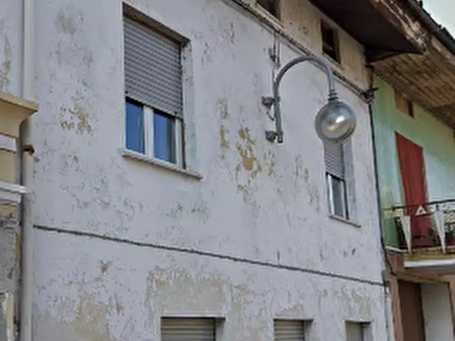 Immagine 1 di Porzione di casa in vendita  in Via Giuseppe Raimondo a Volpiano