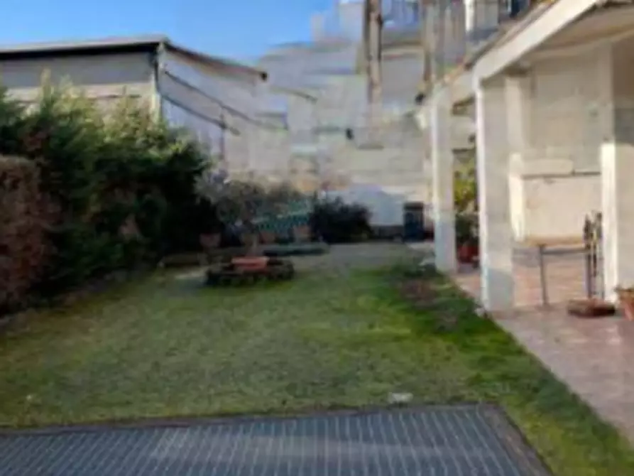 Immagine 3 di Appartamento in vendita  in Viale Marconi a Romano Canavese