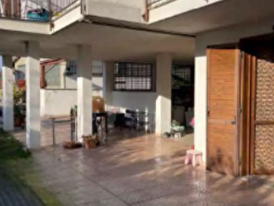 Immagine 1 di Appartamento in vendita  in Viale Marconi a Romano Canavese