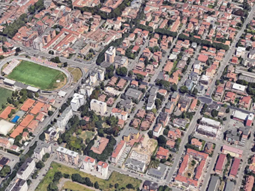 Immagine 11 di Negozio in vendita  in Via Cimabue  a Modena