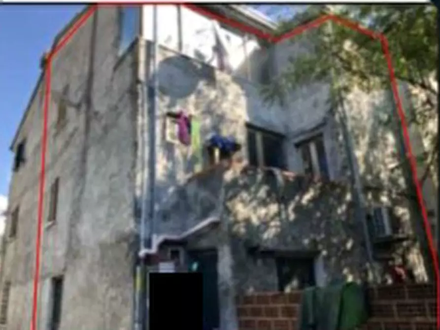 Immagine 19 di Porzione di casa in vendita  in Via Aurelia a Carrara