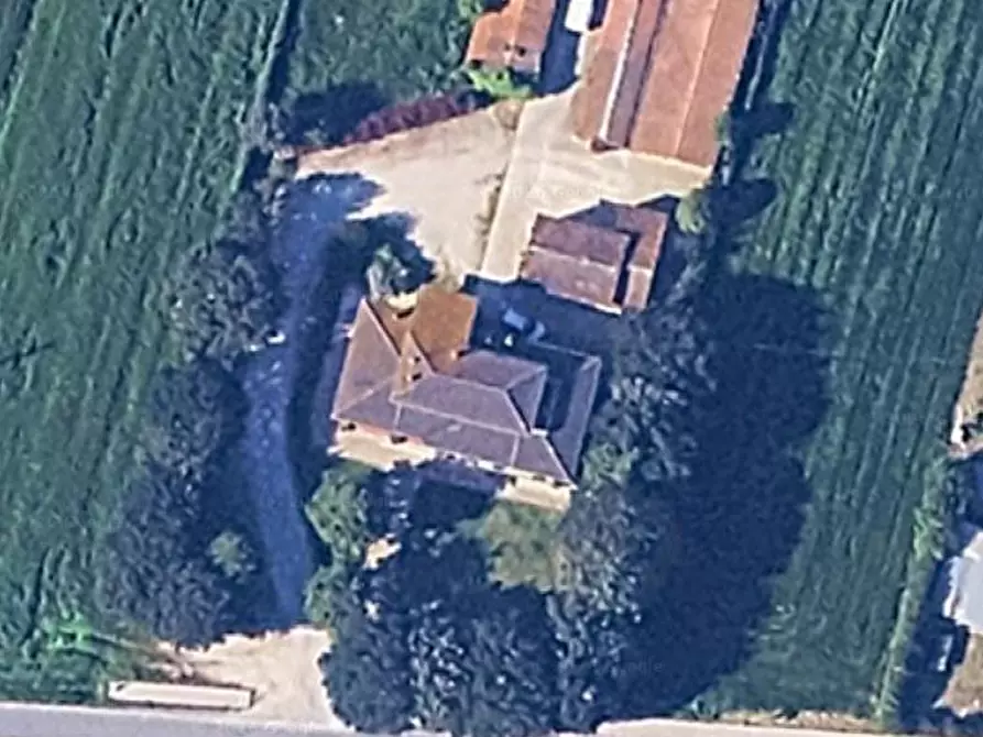 Immagine 16 di Stabile in vendita  in Viale del Popolo a Bastia Umbra