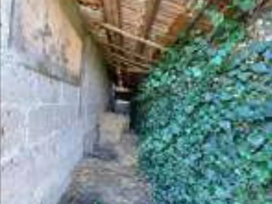 Immagine 19 di Stabile in vendita  in Viale del Popolo a Bastia Umbra