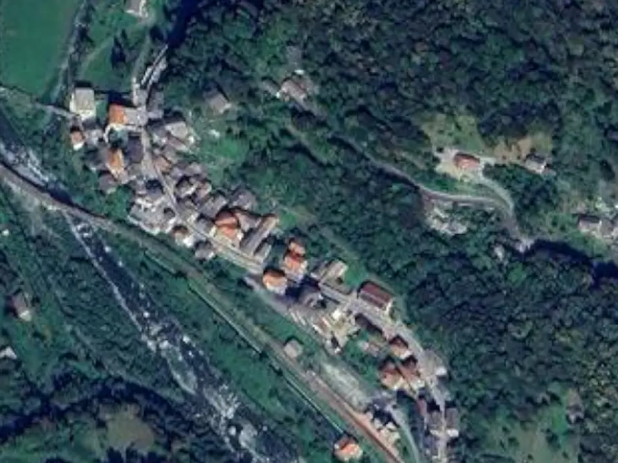 Immagine 22 di Appartamento in vendita  in Via Sabbione a Mezzenile