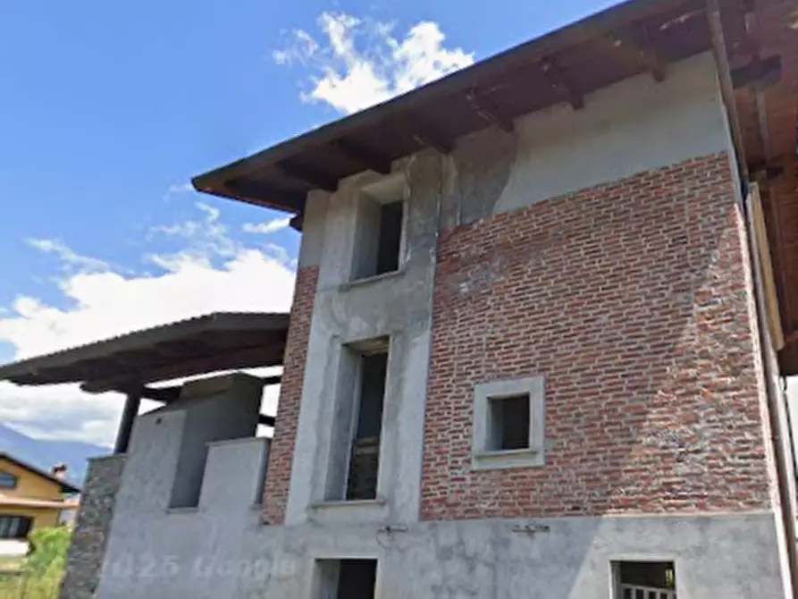 Immagine 3 di Casa indipendente in vendita  in Via Vietta a Salassa